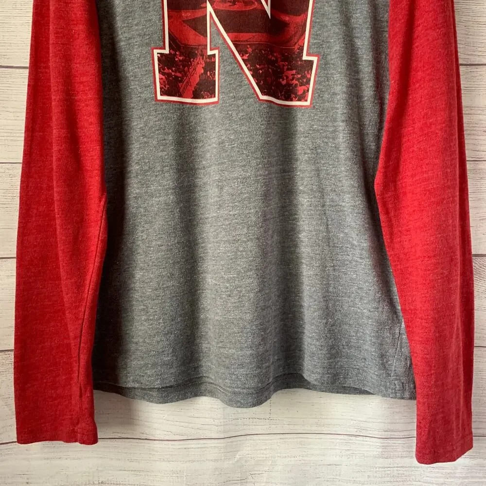 Adidas Heathered Gray Red Nebraska Cornhusker BERM ZONE Baseball Raglan Shirt L